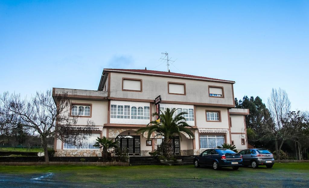 Los Dos Alemanes Melide Exterior photo